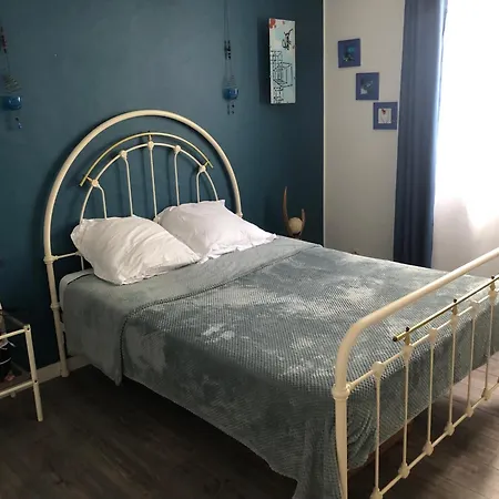 La Saou Δωμάτια σε οικογενειακή κατοικία *